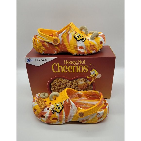 Crocs x Honey Nut Cheerios & Cocoa Puffs Toddler Classic Clog Bundle - Picture 4 of 7